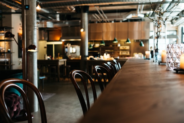 Florida Minimum Wage Laws & Compliance Guide